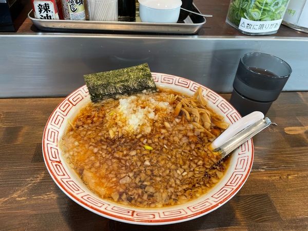 「薬味(玉葱)ラーメン　750円」@中華そば専門店 びんびん亭 瑞穂店の写真