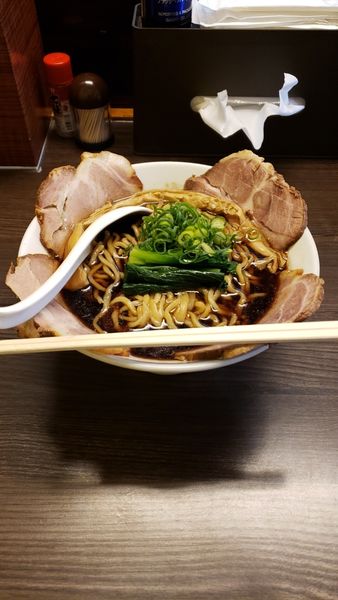 「チャーシュー川越醤油ラーメン大盛1300円」@花笑み中華そば かれんの写真