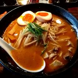 味玉みそ（９３０円）