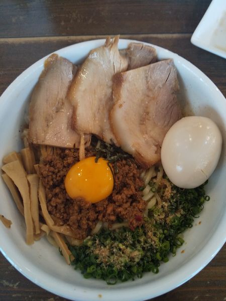 「名古屋まぜそば（全部のせ）」@如水 西春店の写真