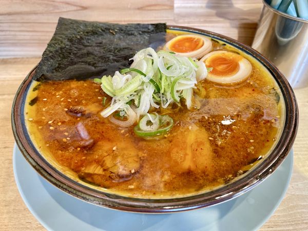 「サッポロラガービール赤星 中瓶 → 特製中華そば ＋ 辛か。」@なおちゃんラーメンの写真