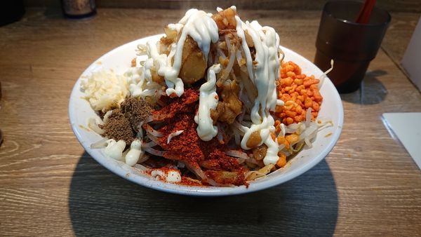 「坦麺汁なし ニンニク少し アブラ カラカラ カラタマ マヨネーズ」@麺屋 浜一の写真