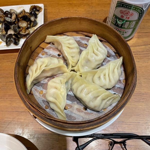 「蒸餃子 6個」@茶思味の写真