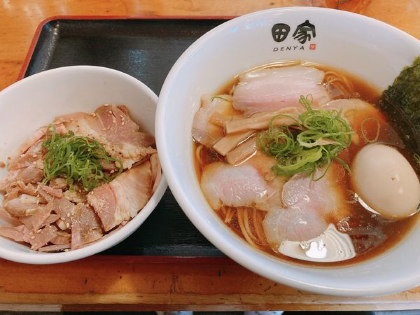 「特製中華そば＋チャーシュー丼」@中華そば 田家 本店の写真