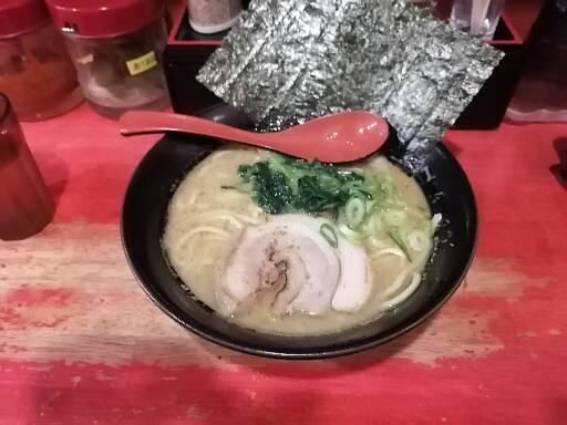 「家系とんこつ」@横浜家系ラーメン希家 上野店の写真