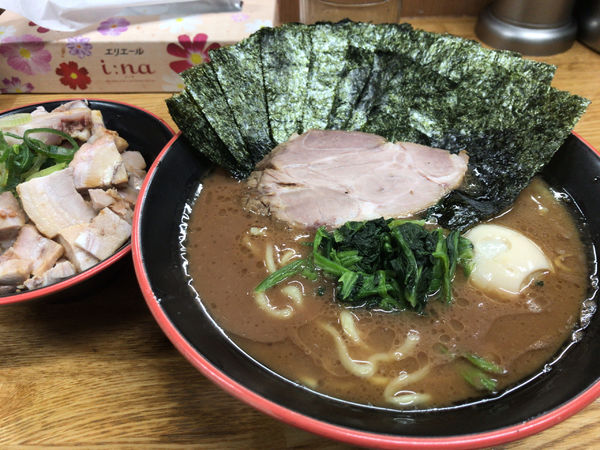「ラーメン(普濃多)+のり増し+味玉+トッピングC 900円」@麺家 紫極の写真