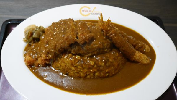 「MAJI！ 三種盛りカレー」@MAJI CURRY マルイファミリー志木店の写真