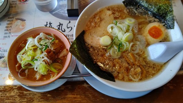 「梅丸らーめん(モツ煮、餃子)」@本家熊谷らーめん 梅丸 上之総本店の写真