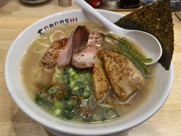 「七志　大」@とんこつらーめん七志 中山店の写真