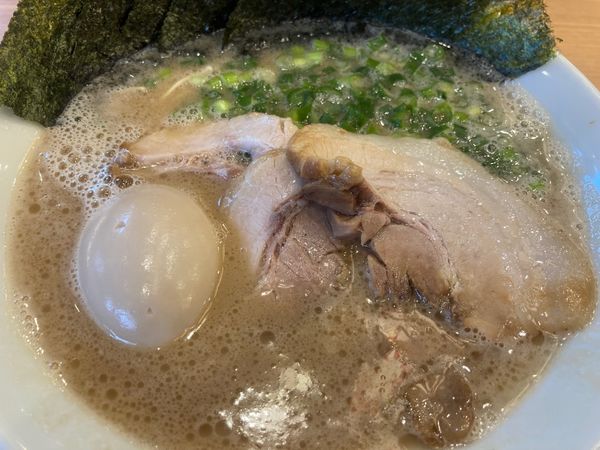 「MAXラーメン＋替玉」@がっとん 京急鶴見店の写真