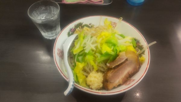 「郎ラーメン」@メンショップ アキラの写真