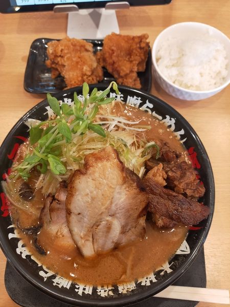 「旨ネギ味噌らーめん¥979」@二代目らーめん源之丞の写真