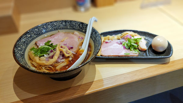 「鴨と上州地鶏の特製中華そば」@中華そば 獅の写真