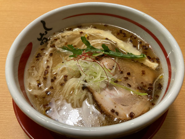 「天然塩ラーメン」@大阪塩系ラーメン しおやの写真