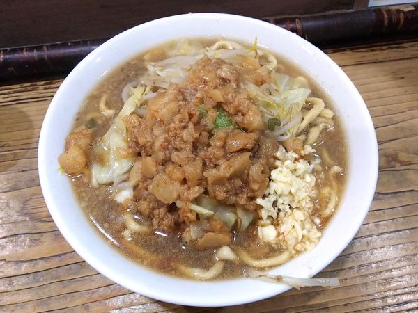 「ラーメン並　ニンニクアブラ　900円」@夢を語れ青森の写真
