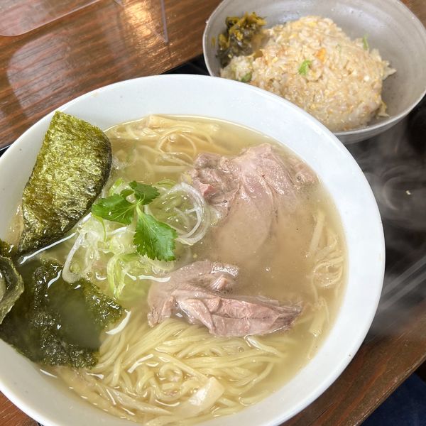 「親鶏塩らー麺」@麺匠 昴の写真