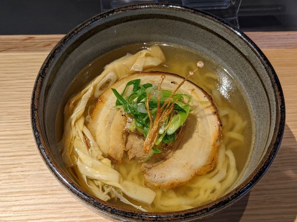 「芳醇煮干し塩」@メンヤ ニュークラシック 中津店の写真