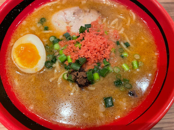 「えびみそ(そのまま太麺)830円」@えびそば一幻 新千歳空港店の写真