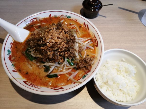 「口水担々麺　880円　半ライス　100円」@旬彩china口水の写真