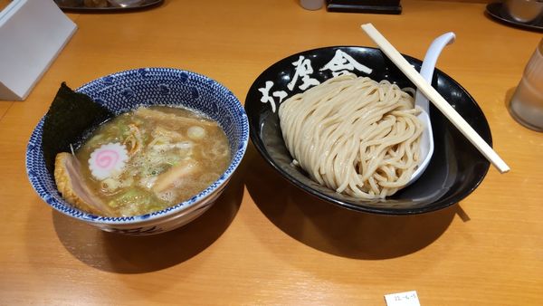 「朝のつけ麺　650円」@六厘舎の写真