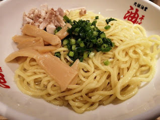 「油そば(大・同料金)(720)」@元祖油堂 川崎駅前店の写真