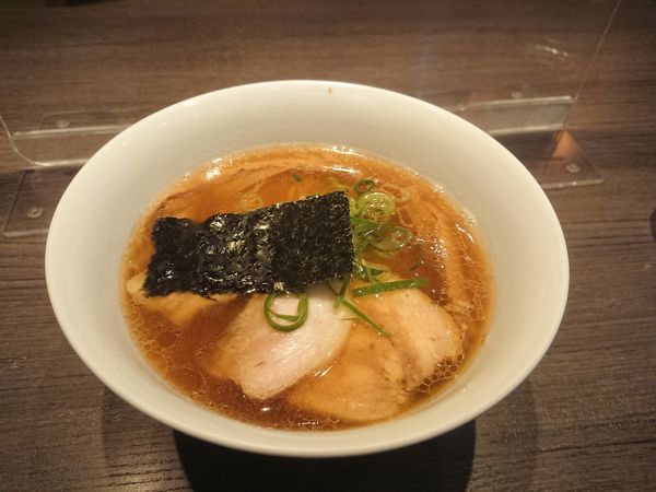 「らぁ麺」@支那そばや 本店の写真