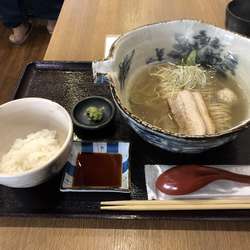 能登の山椒潮そば 900円