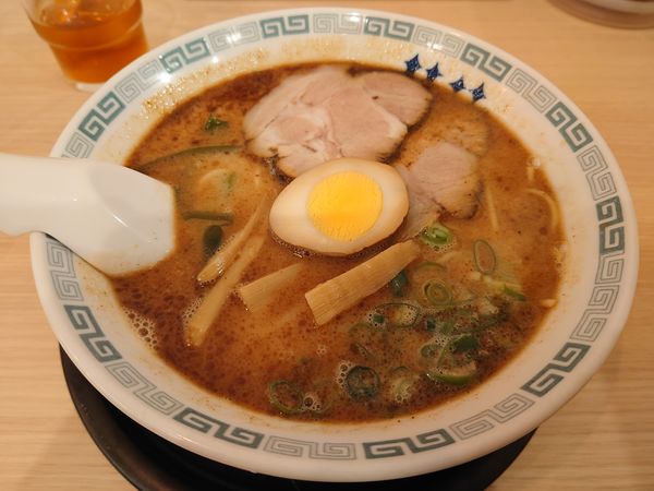「桂花ラーメン820円＋缶ビール」@桂花ラーメン 池袋東口店の写真