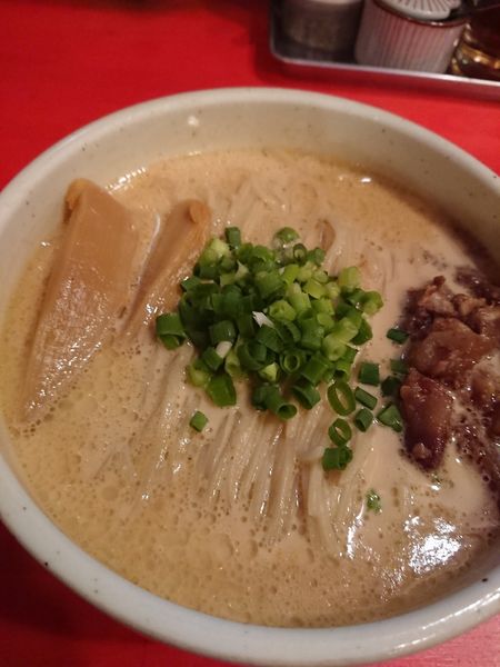 「鶏白湯ラーメン」@吉田製麺店 横須賀店の写真