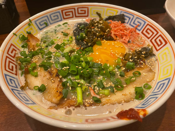 「佐賀豚骨ラーメン」@和歌山家 蒔田店の写真