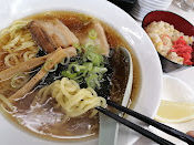 「ランチラーメン＋半チャーハン定食(500)」@三陽ラーメンの写真