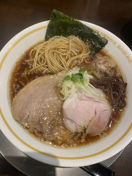 「黒豚 醤油らぁ麺 900+台湾和え玉300」@麺屋 さすけ 菊川店の写真