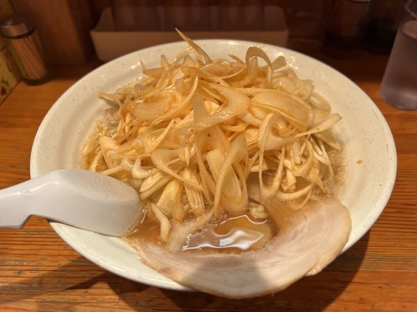 「しょうゆ辛ネギらーめん」@こってりらーめん せきやけの写真