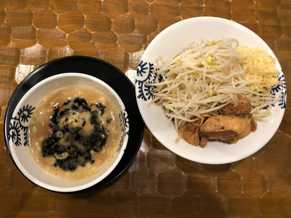 「黒濃厚豚つけ」@特級中華蕎麦 洋介の写真