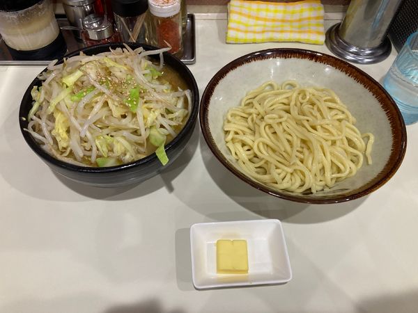 「もり（小）　塩　野菜　バター」@所沢大勝軒の写真