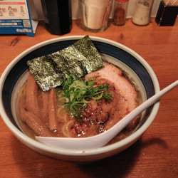 ラーメン　太麺
