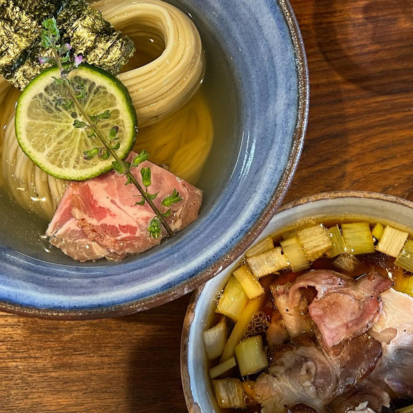 「昆布水つけ麺醤油ちょい肉増し」@YOKOKURA STOREHOUSEの写真