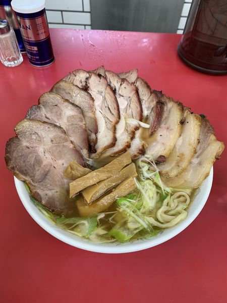 「チャーシューメン肉増しW 1450円」@一品香 小山の写真