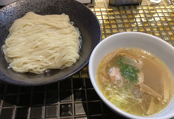 「塩つけ麺」@町田汁場 しおらーめん進化 中山店の写真