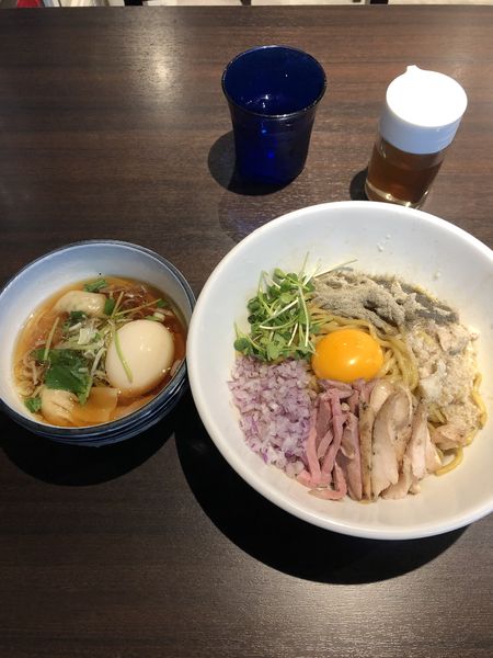 「特製煮干油そば(ワンタンスープ付き)1150円」@麺屋 彩音 ~Sign~の写真