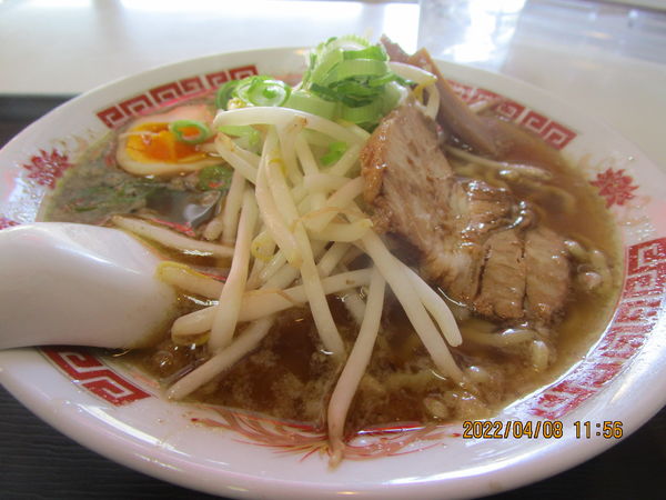 「ランチセット 半チャンラーメン 750円」@王ちゃんラーメンの写真