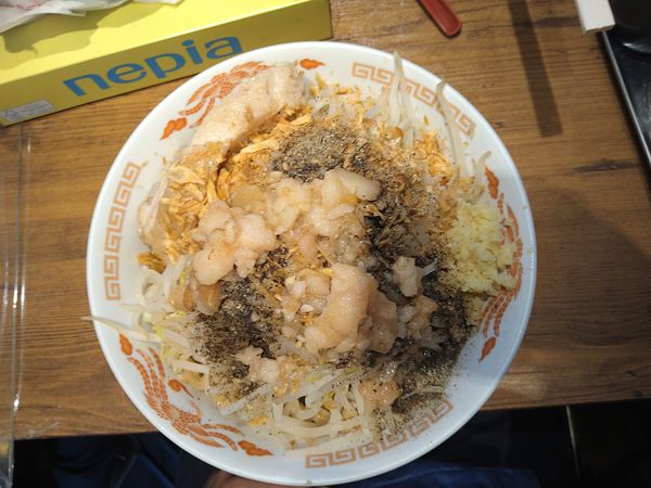 「まぜそば（800円）」@火の豚 人形町駅前店の写真