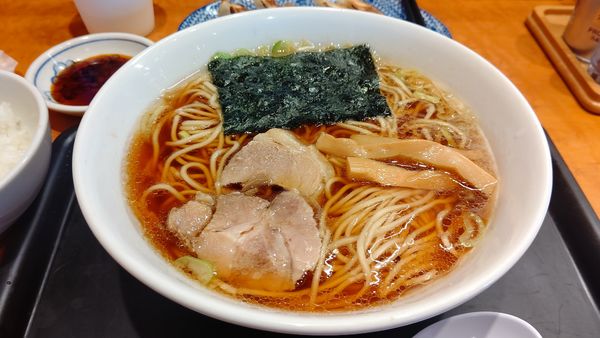 「中華そば４９０円&餃子ライス３５０円」@舎鈴 久喜店の写真