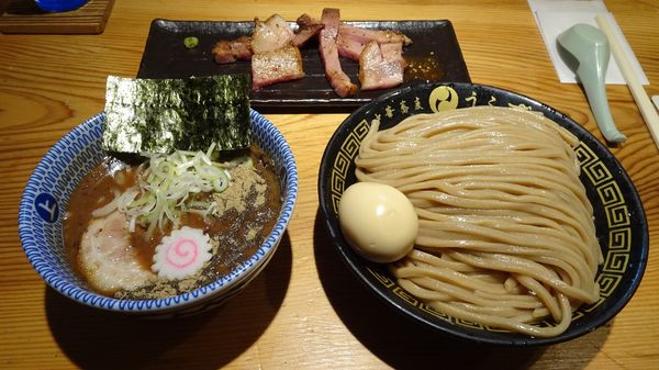 「特製つけめん：中（1,800円）」@中華蕎麦うゑずの写真