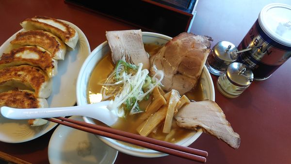 「チャーシューメン/キング餃子」@彩花の写真