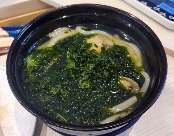 「あさりとあおさのうどん286円」@はま寿司 天童店の写真