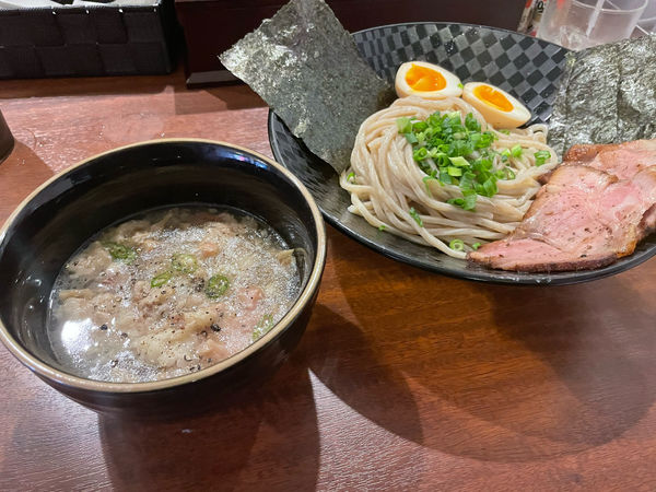 「牛骨つけ麺」@和歌山家 蒔田店の写真