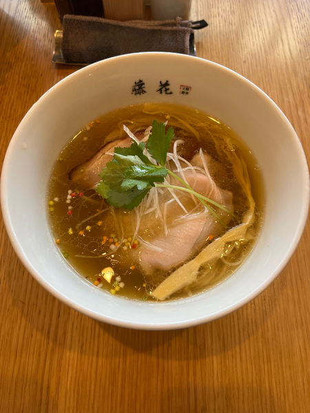 「塩らぁ麺 900円」@支那蕎麦屋 藤花の写真