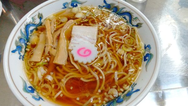 「サッポロ赤星+竹の子+半熟玉子→らーめん+お土産チャーシュー」@中華そば みたかの写真