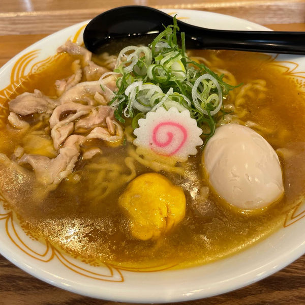 「金の鶏中華」@新旬屋 本店の写真